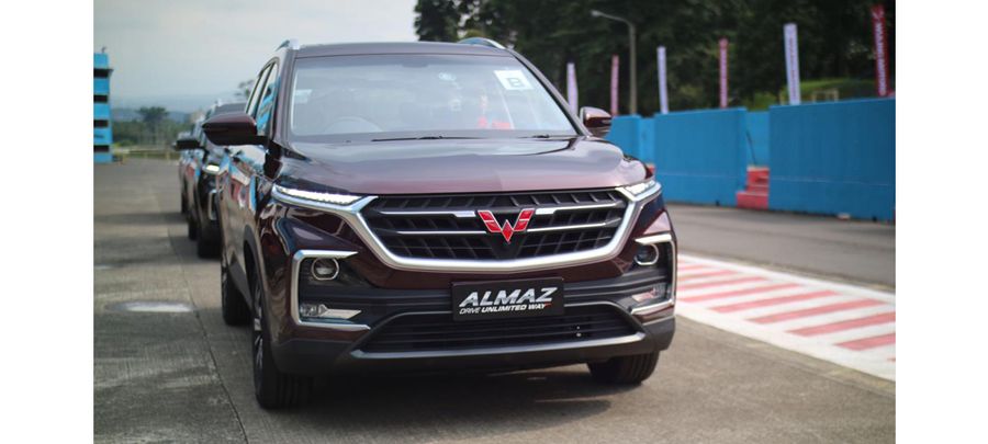 Wuling Almaz 2019 - Daftar Harga Spesifikasi Promo 